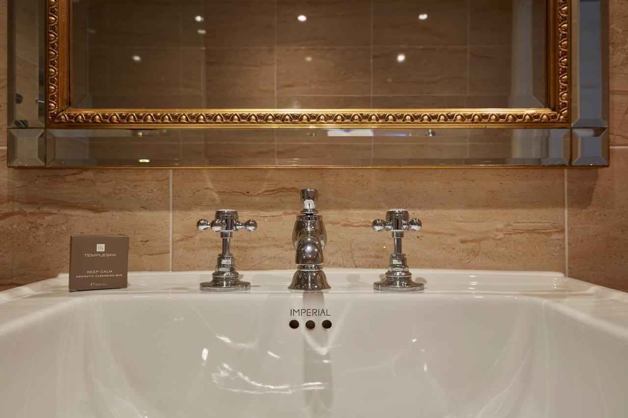 Angel Hotel Bury St. Edmunds Ngoại thất bức ảnh