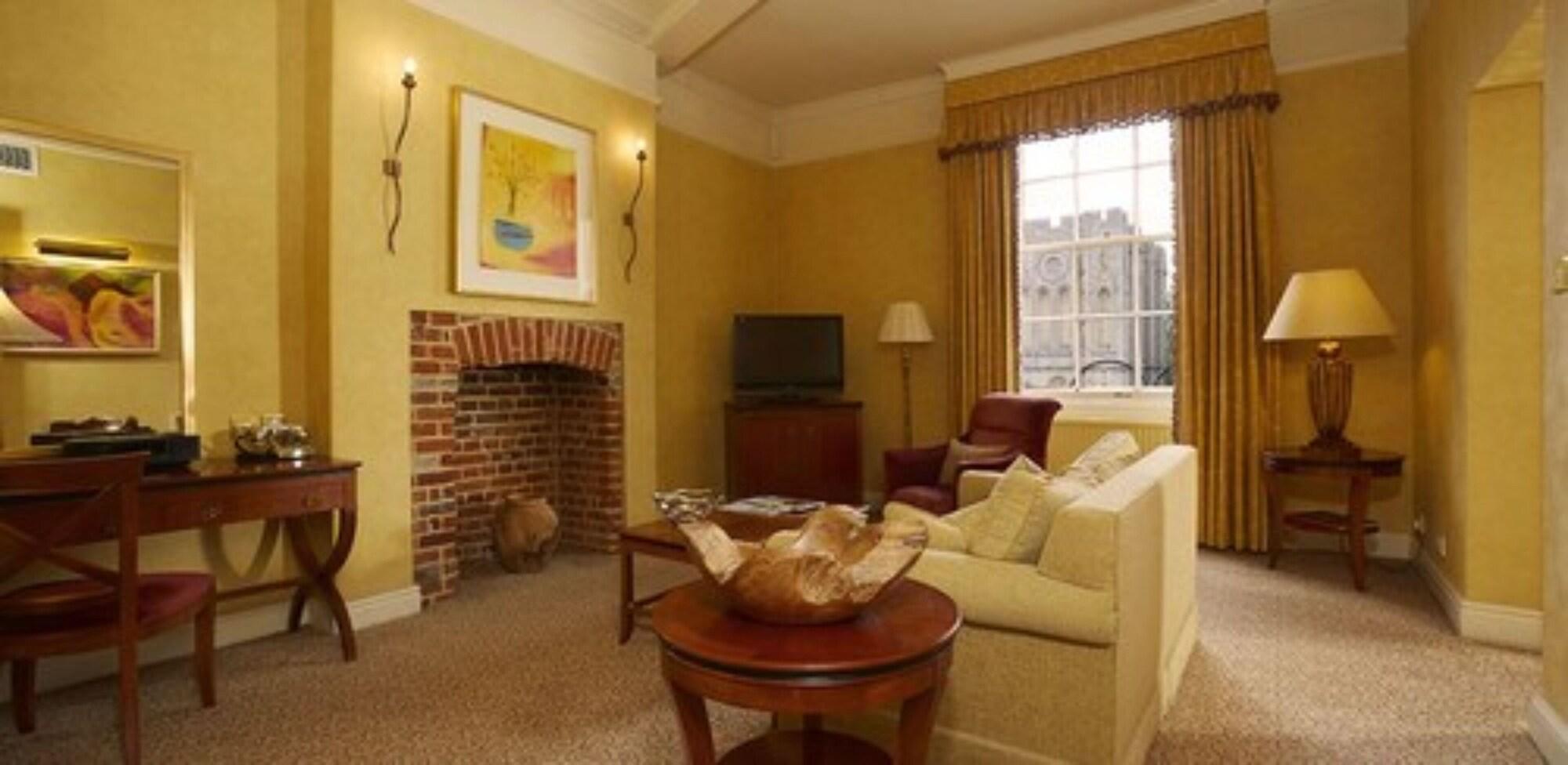 Angel Hotel Bury St. Edmunds Ngoại thất bức ảnh